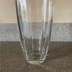Elegant Clear Glass Crystal Vase